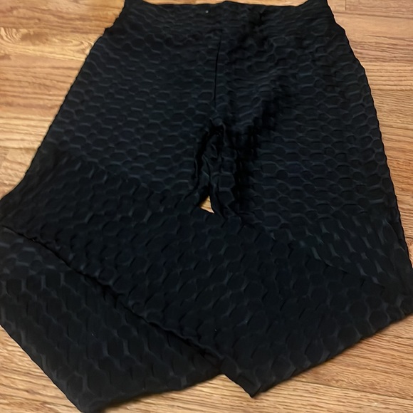 Women’s Special One Los Angeles Medium Booty Leggings Black Excellent Condition - Picture 3 of 6